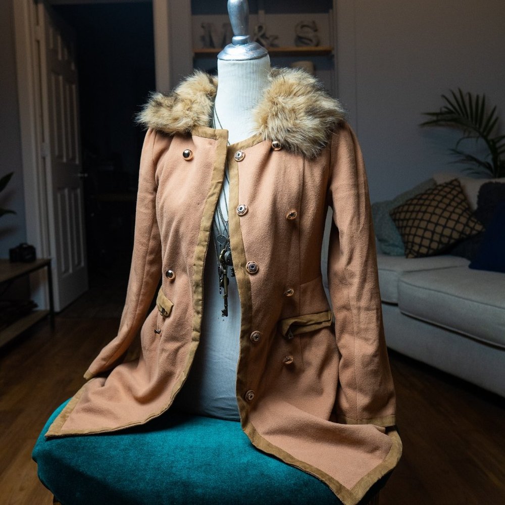 Gwiyomi | Faux Fur Frock Jacket